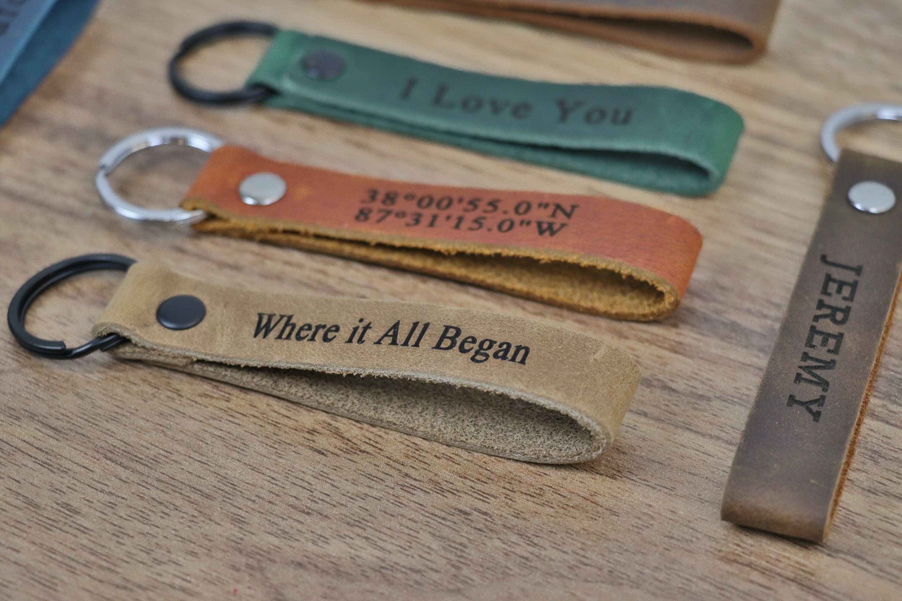 Wholesale Keychains Bulk Custom Personalized Personal Key Chain