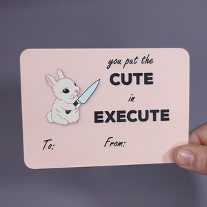 Tarjeta de San Valentín del conejito cuchillo - Conejito de cartulina mate con tarjeta de cuchillo