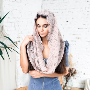 READY-TO-SHIP Dusty pink\Black lace Infinity mantilla head covering shawl Orthodox Catholic veil Church or Chapel veil mantilla  for mass