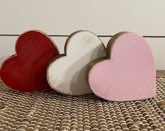 Rustic Wood Heart Set: Valentine's Day Farmhouse Decor.