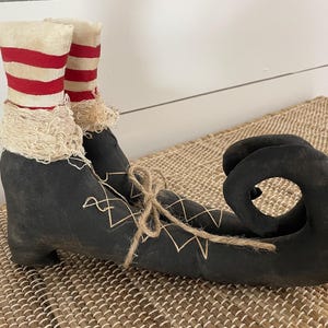Witch&#39;s Shoes, Primitive Witch Boots, Halloween Decor, Fall Decor, Tiered Tray Decor, Handmade, Rustic Halloween decor, shelf sitter.