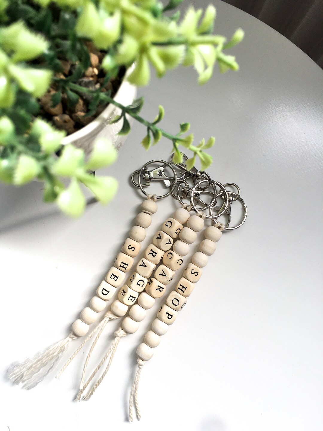 wooden-beaded-shed-garage-car-shop-household-letter-keyring
