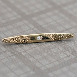 Vintage Mid Century Gold Tone Brooch by Avon G14