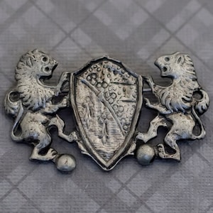 Vintage zilveren toon prestigieuze broche G28