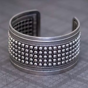 7 inch, Vintage Studded Style Silver Tone Cuff Bracelet - G49