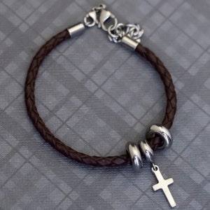 8 inch, Vintage Stainless Steel Cross Pendant Bracelet, G44