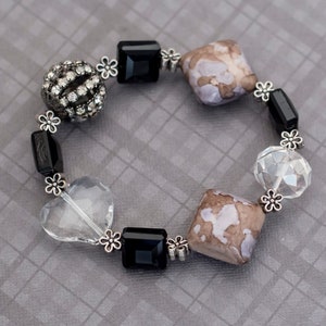Vintage Gothic Floral Black Adjustable Bracelet G14