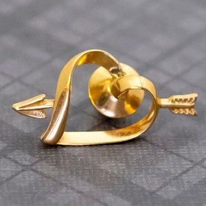 Vintage Gold Tone Abstract Love Heart Cupid Pin by Avon, G40