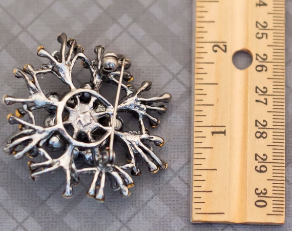 Broche Vintage Oursin Des Années 50 - Bronze Doré Et Strass, 45 Mm