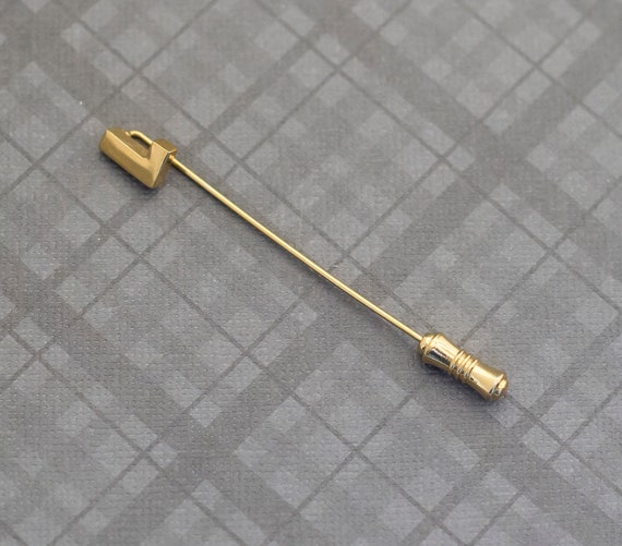 Vintage Gothic Gold Tone Initial L Stick Pin G11 - image 1