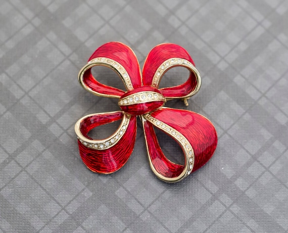 Vintage Mid Century Red Bow Brooch G15 - image 1