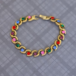 7 inch, Vintage Multi Color Rhinestones Gold Tone Spiral Bracelet, G48