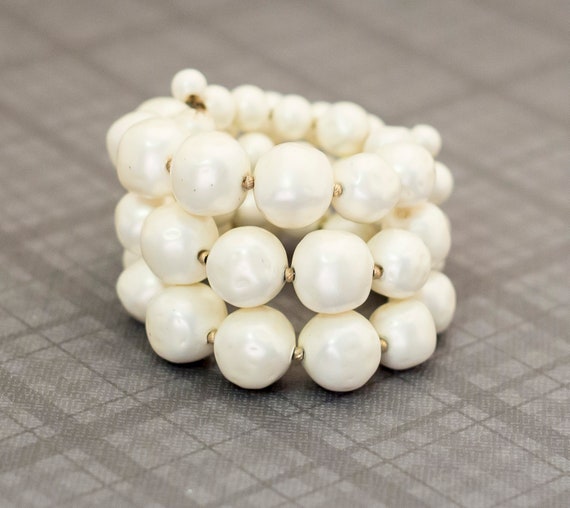 Vintage Victorian Pearl Plastic Flexible Beaded B… - image 1