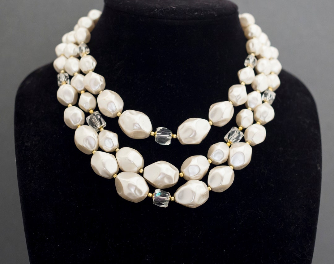 Vintage Boho White Beaded Necklace 17 Inches by Japan G19 Etsy