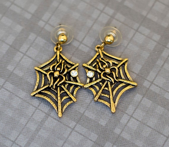 Web and Flow Gothic Spider Web Earrings by Avon - image 1