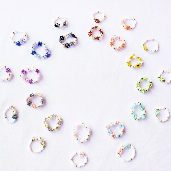 colorful pastel flower bead rings / cute flower beaded rings / dainty daisy bead rings / custom beaded ring