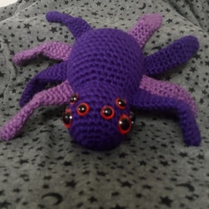 Loom the Spider - Crochet Pattern