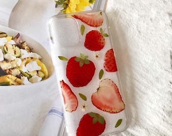 Handgemaakt telefoonhoesje van geperst aardbeihars voor iPhone 17/16/15/14/13/12 / XR/8 Plus, telefoonhoesje echte bloem fruit