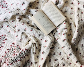 Hand Block Print Cotton Quilt: Indian Reversible Queen Razai