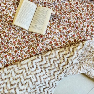Hand Block Print Quilt, Handmade Queen Floral Cotton Quilt, Beige Handmade Bedspread, Vintage Quilt, Sofa Cover, Cotton Quilt, Gift For Her