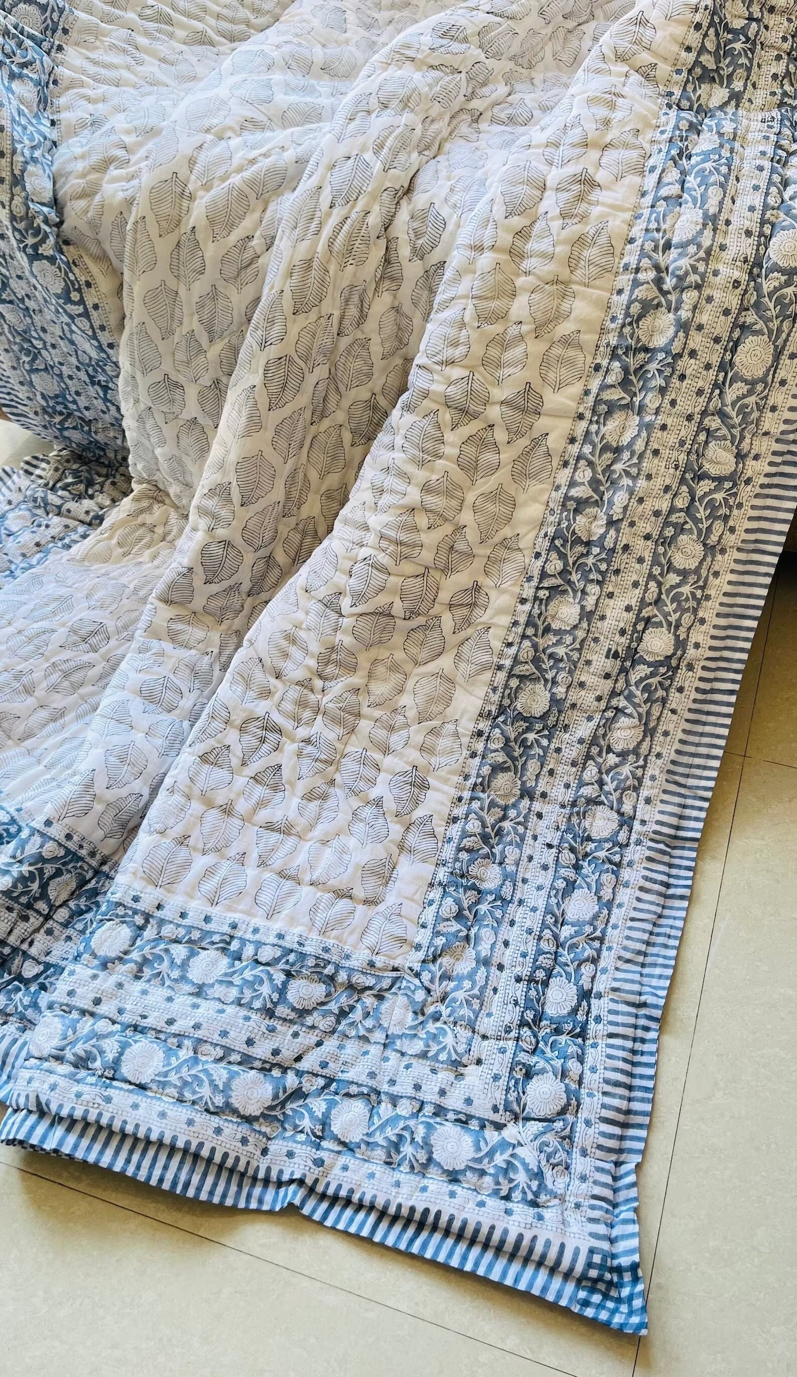 Indian Reversible Quilts, Jaipuri Razai, Soft Quilt, Hand Block Print Quilt, Jaipuri Famous Quilt, Queen Quilt, Floral Quilt, Indian Quilts