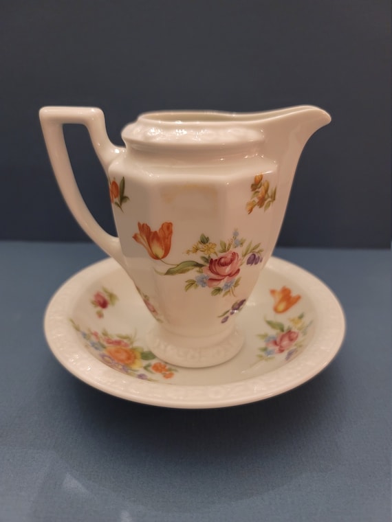 Vintage Classic Rose Collection Rosenthal Group Germany Small Creamer and Saucer