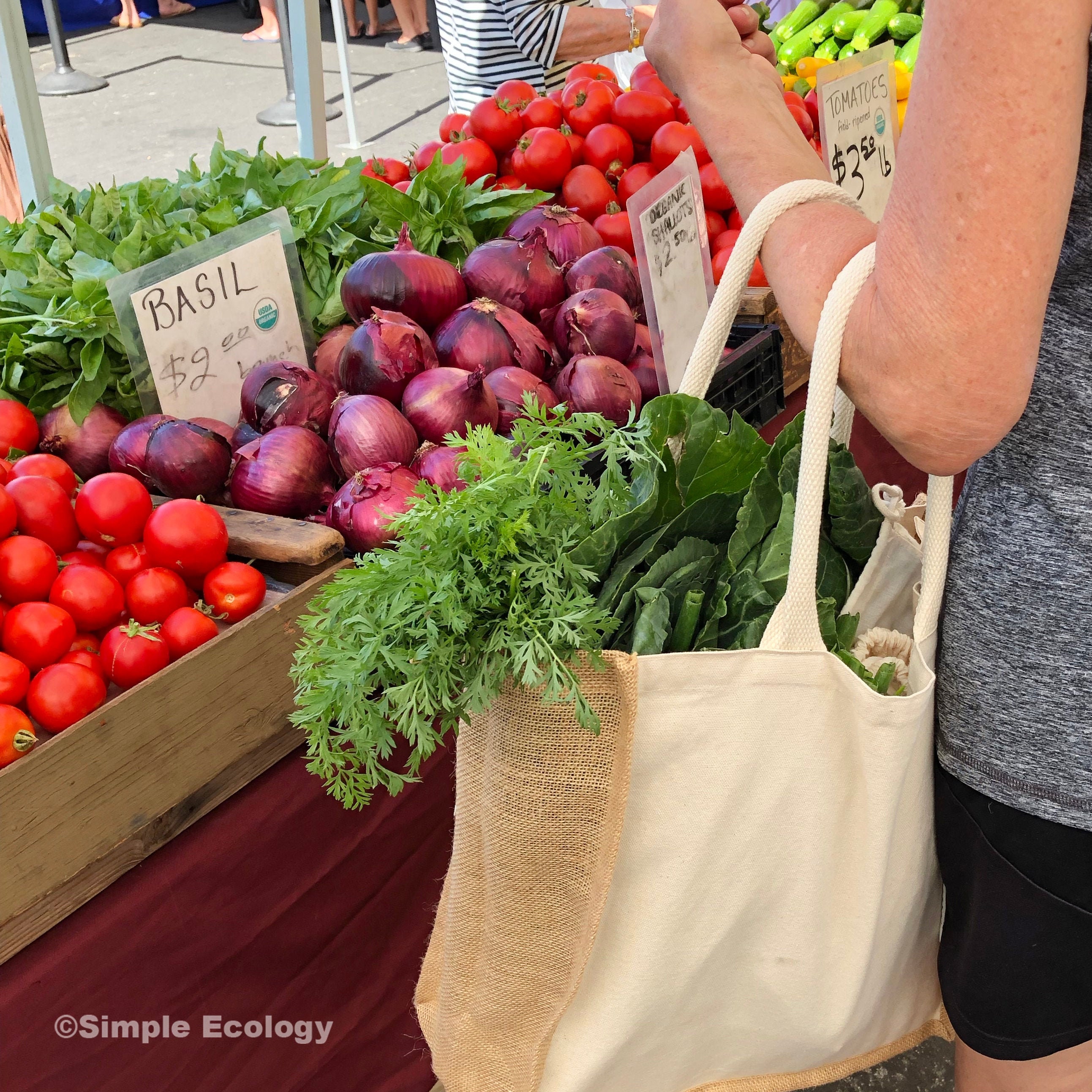 New item at my store: reusable silicone food storage bags : r/traderjoes