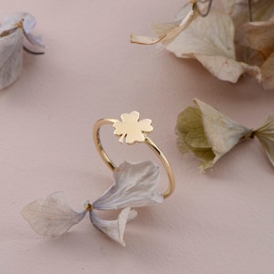 14k Solid Gold Dainty Clover Ring, Four Leaf Clover Luck Ring, Good Luck Ring, Layered Ring, Minimal Gold Ring, Tiny Clover Lucky Ring
