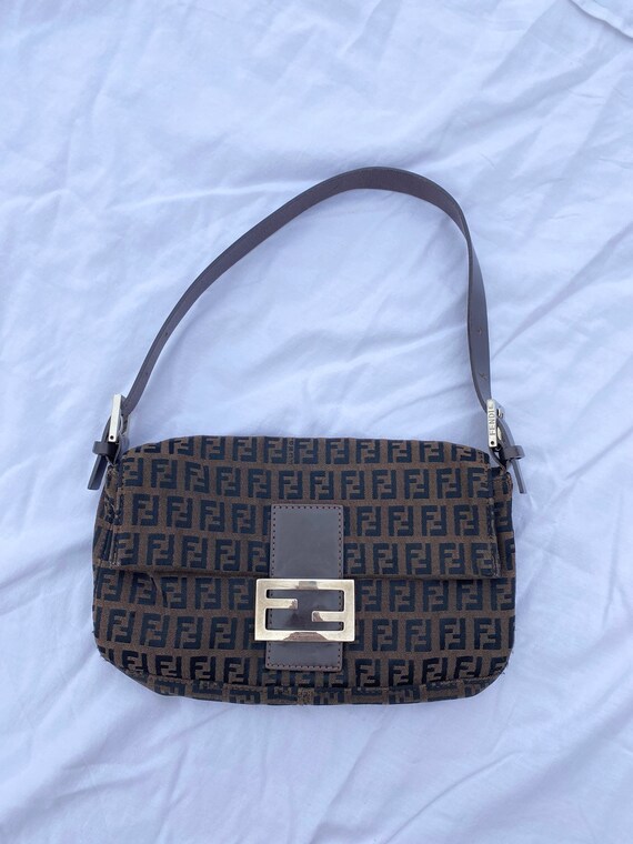 Vintage Fendi bag baguette