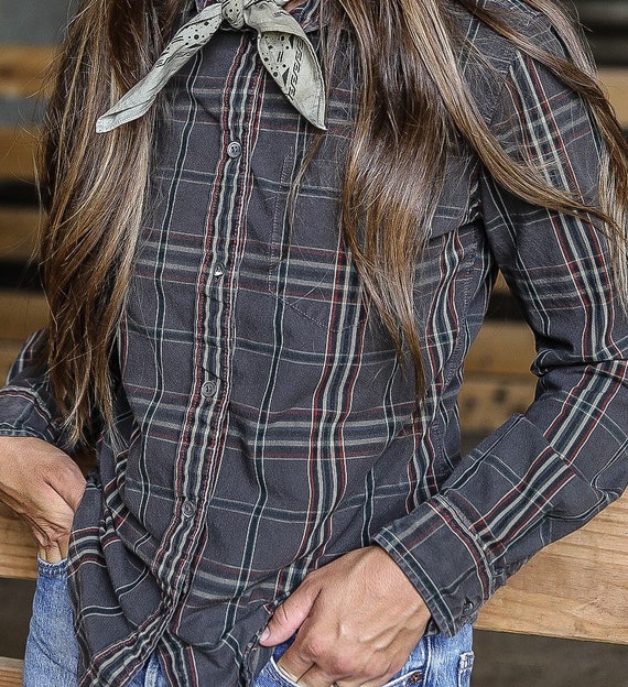 Women’s Filson Cotton Button Down