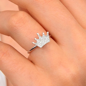 Gold Crown Ring / Princess Ring / Dainty Diamond Ring / Gold Statement Ring / Princess Crown / Fine Jewelry