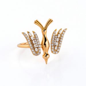 Diamond Dove Ring: 14k Gold Antique Signet Bird Ring