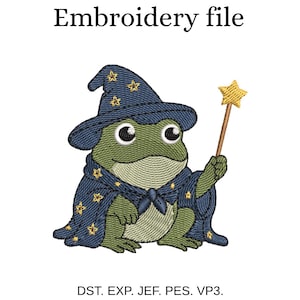 Puede incluir: Un archivo de bordado que muestra una rana verde con un sombrero de mago azul oscuro y una capa a juego decorada con estrellas amarillas. La rana sostiene una varita con una estrella amarilla. El texto dice Embroidery file y DST. EXP. JEF. PES. VP3.