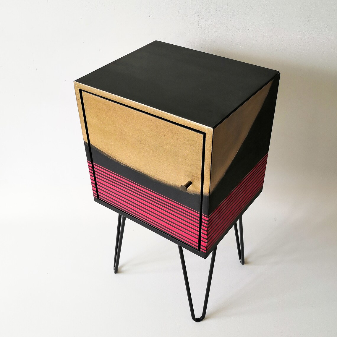 Building a Vintage-Inspired Bedside Cabinet