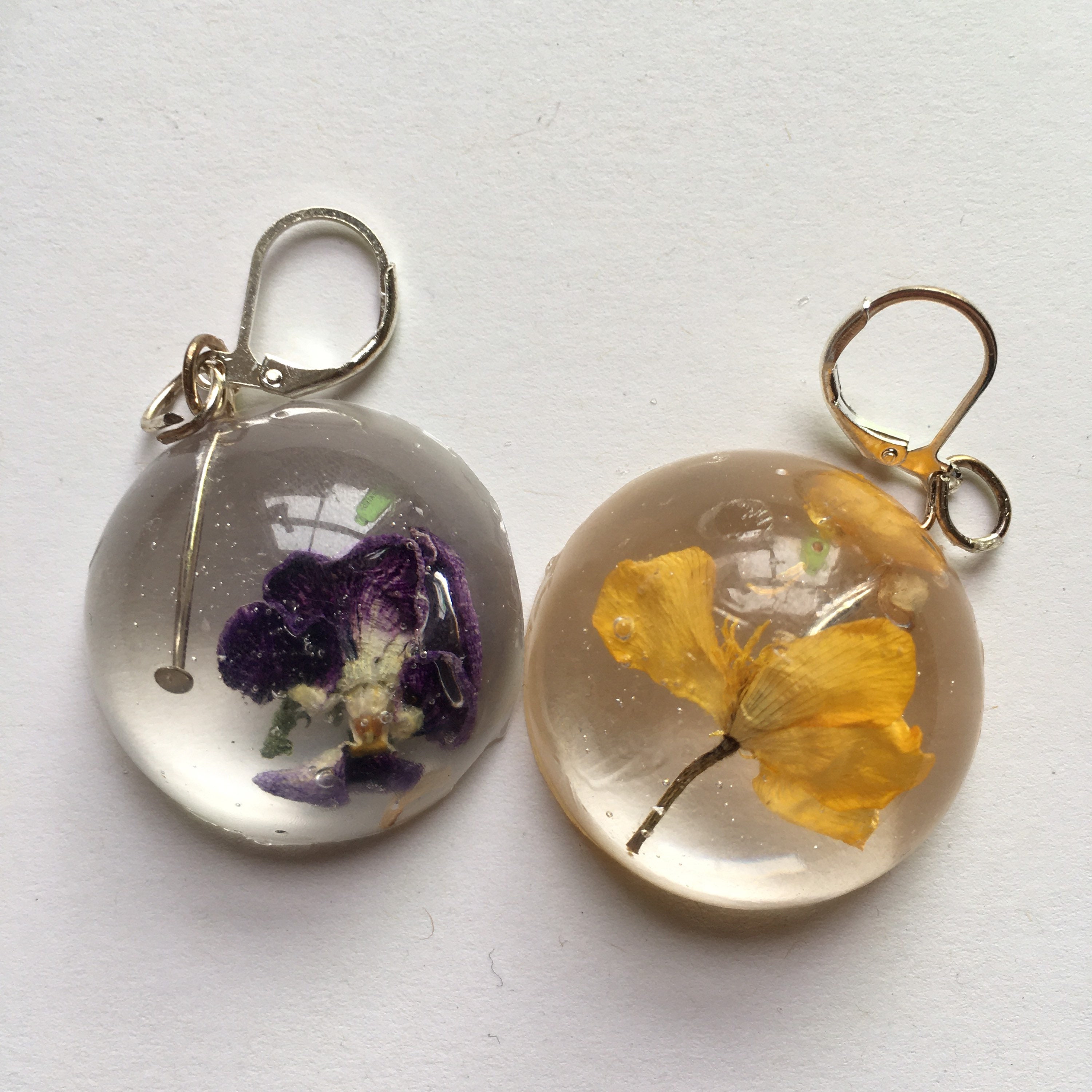 Dried Flower earrings Preserved in Dome Shaped Resin Etsy