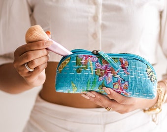 Petit sac Kantha indien fait à la main, étui de rangement de lunettes de soleil brodées, cadeau de pochette, petit étui à crayons floral, petite pochette de maquillage, pochette à pinceaux