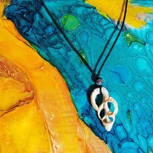 Balinese Shell Necklace / Beach Necklace / Surfer Necklace / Festival Jewelry