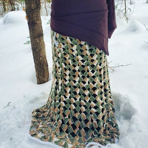 Hand Knit Adjustable Tricoloured Crochet Wool Skirt (Green, Beige, White)