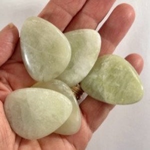 Jade Worry Stone Reino Unido, Nueva piedra de palma de jade, piedra curativa de jade, piedra preciosa para la buena suerte, piedra de nacimiento de Libra y Tauro, chakra del corazón