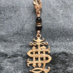 Epoch heart bar necklace online