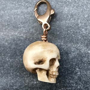 Bag Charm  Memento Mori Zipper Pull - Ox Bone Skull