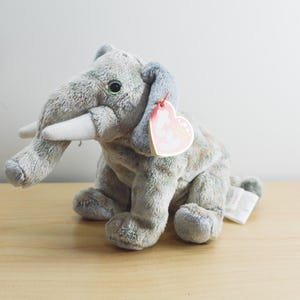 TY Beanie Baby / Pounds the Elephant / Vintage / Great condition / Regular size / 2002
