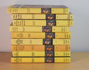 Nancy Drew Books / Nancy Drew Mystery Stories Vintage / older print