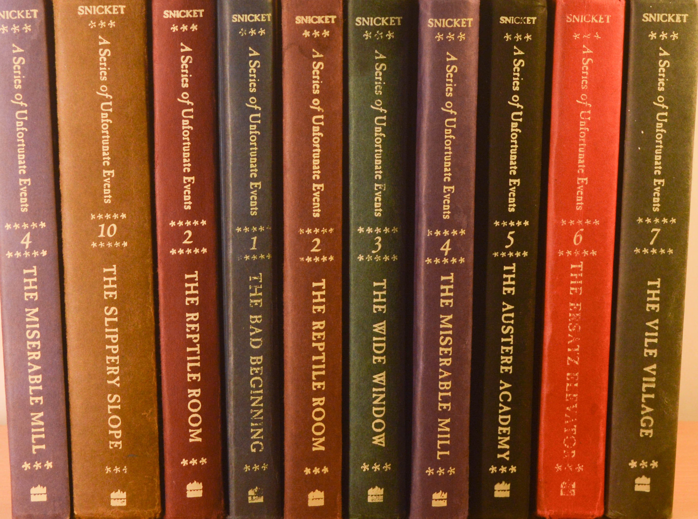 A Series of Unfortunate Events By Lemony Snicket Lot of 14