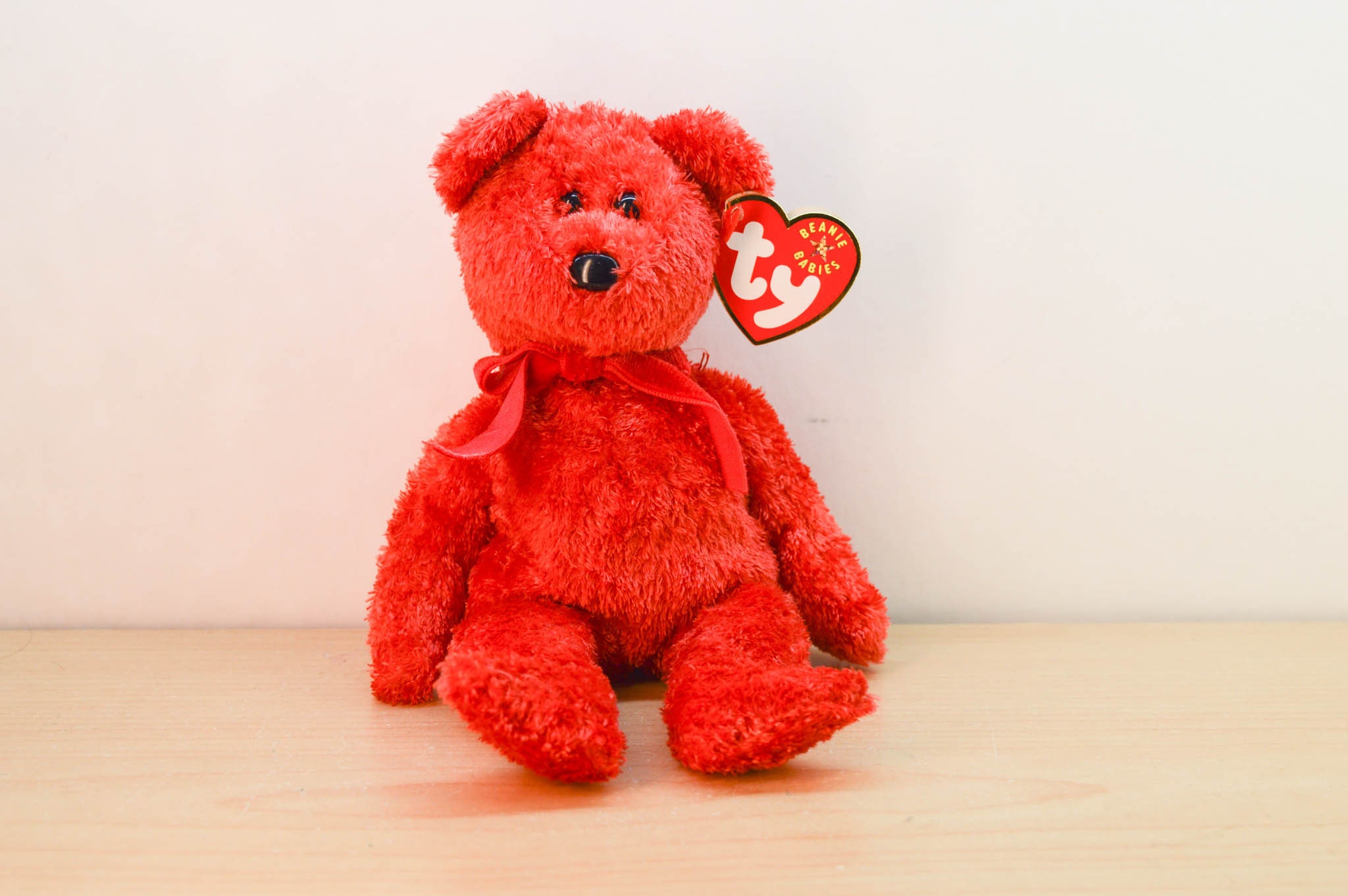 TY Beanie Baby / Sizzle the Red Bear / Vintage / Great