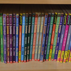 Goosebumps R.L Stine Original Series 1- 62 Wähle aus Liste Vintage Horror / Mystery-Bücher / Wähle aus Liste