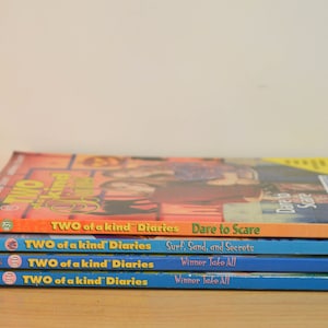 Mary Kate And Ashley Olsen - Two of A Kind Diaries - Choose From List