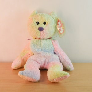 TY Beanie Baby / Groovy  The Rainbow Bear / Vintage / Great condition / Regular size