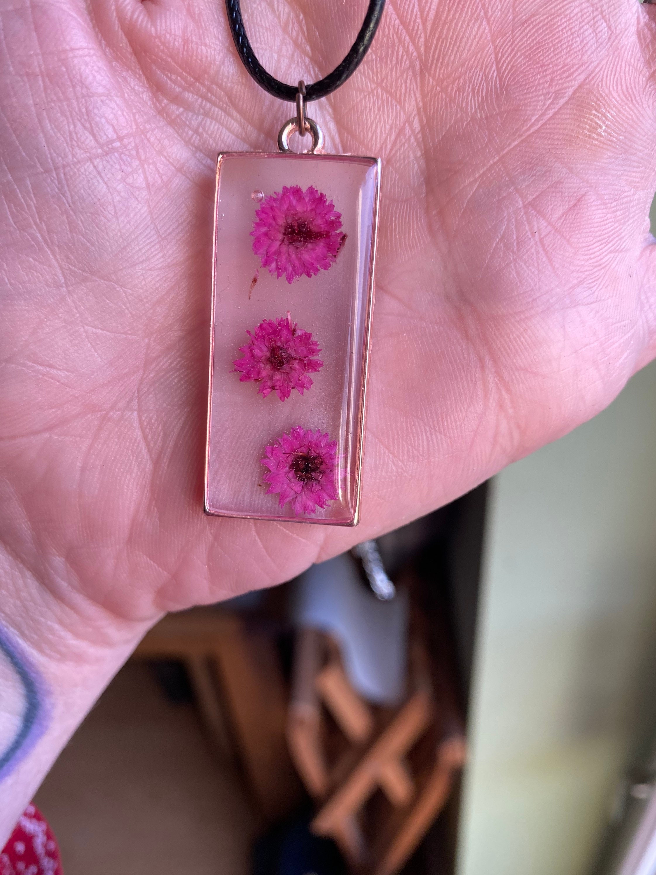 Real flower epoxy resin necklace Etsy
