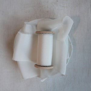 Bouquets de mariage de ruban de soie BLANCHE, mariage d'été, ruban neutre, arcs de cheveux, ruban fait main, ruban naturel, crêpe de chine, 3 mètres